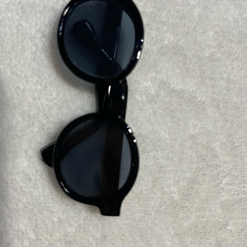 Labubu Stylish Black Round Sunglasses